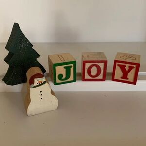 Cute Wood Christmas Set